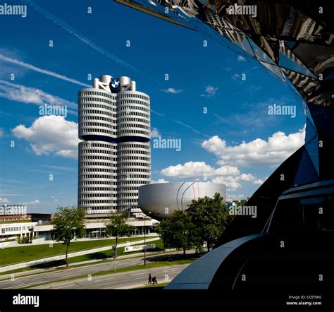 bmw museum bmw headquarters bmw museum am olympiapark munich germany